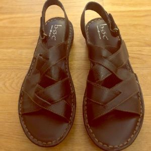 Born Concept comfort sandals